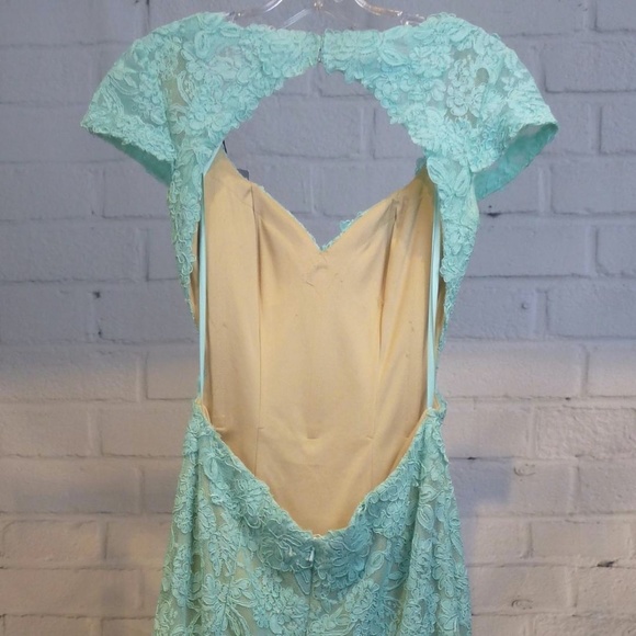 La Femme Lace Open Back Gown - Picture 4 of 8